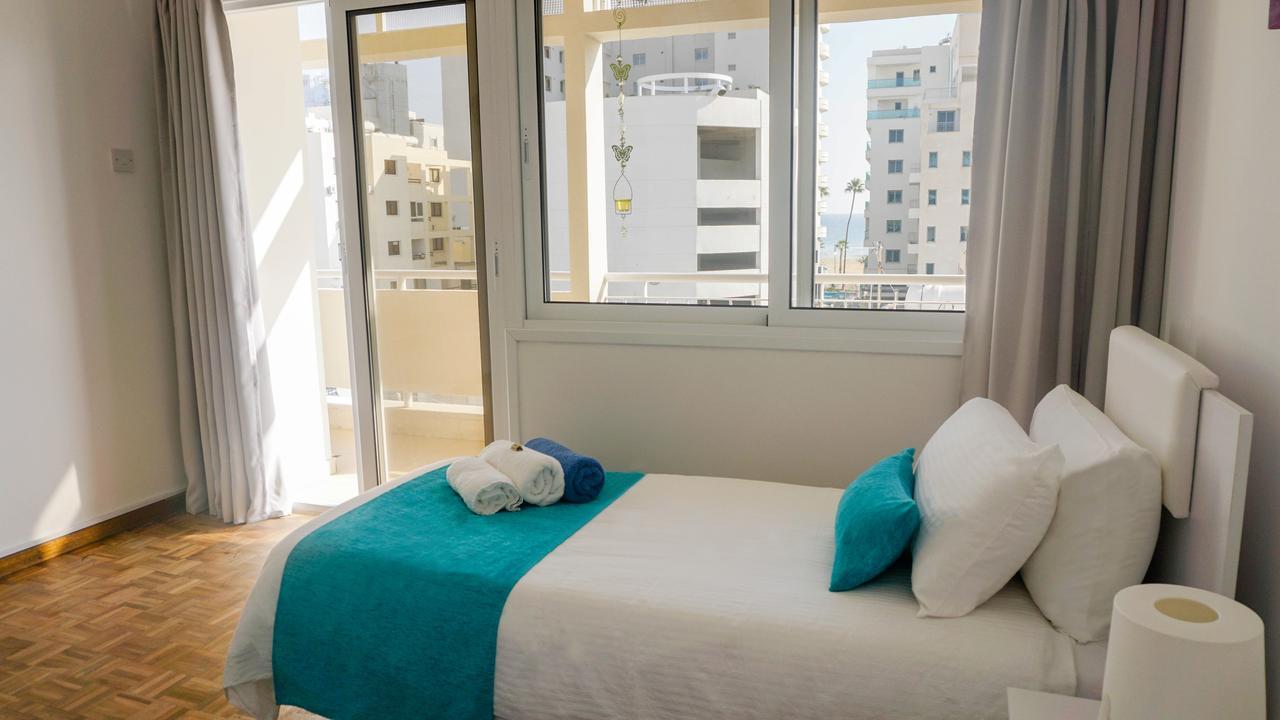 Lazuli City Seaview Apartment 34 Ларнака Екстериор снимка
